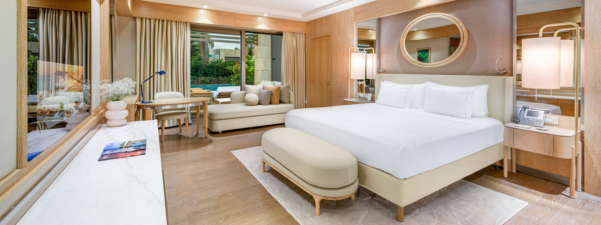 Regnumcarya Pearl Pool Room Bedroom