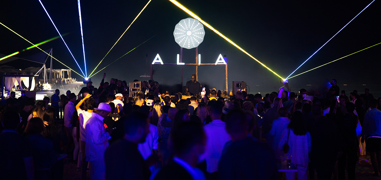 Karusel 1 Blackcoffee Slider