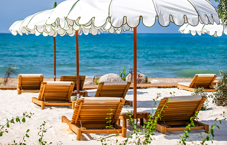 REGNUM THE CROWN RIVIERA 7 Card