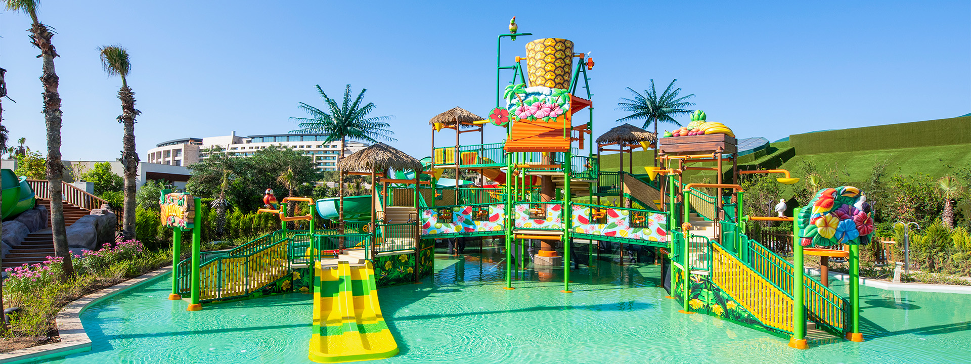 WEB ANA BANNER Tropical Aquaplay.Png