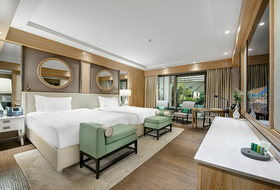 Regnum Carya | Accommodation | Pearl Pool Room | Bed |