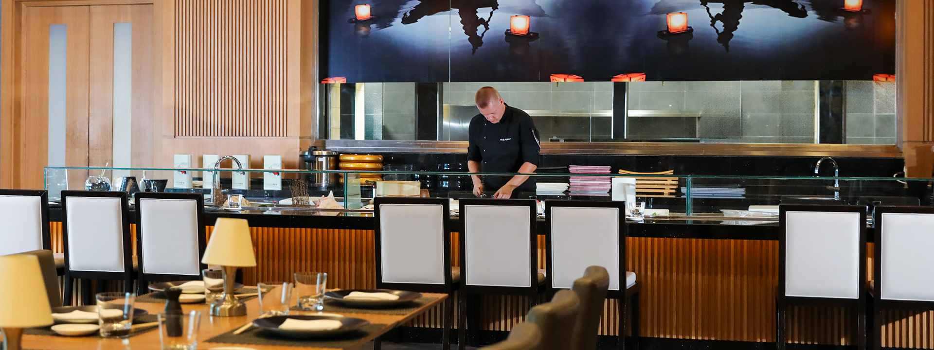 Regnumcarya Sandal Banner