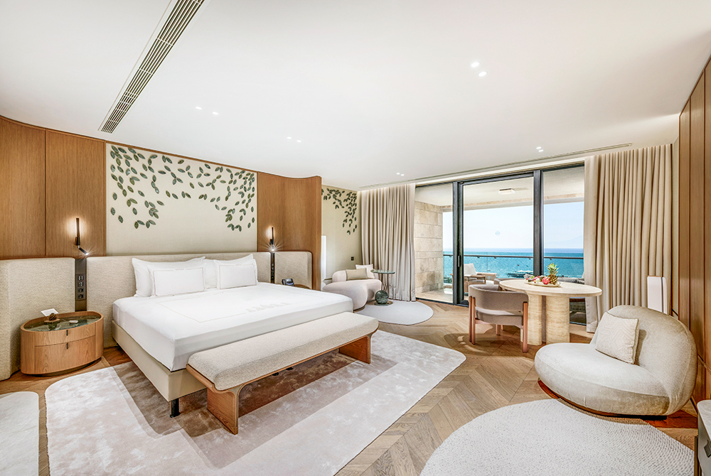 Regnum The Crown Crown Signature Suite 3Rd Bedroom 01