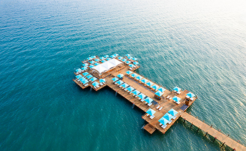 Piers Regnum Carya Card